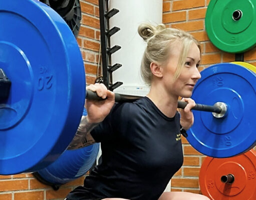 Knäböj bygger starkare ben Knäböj träning